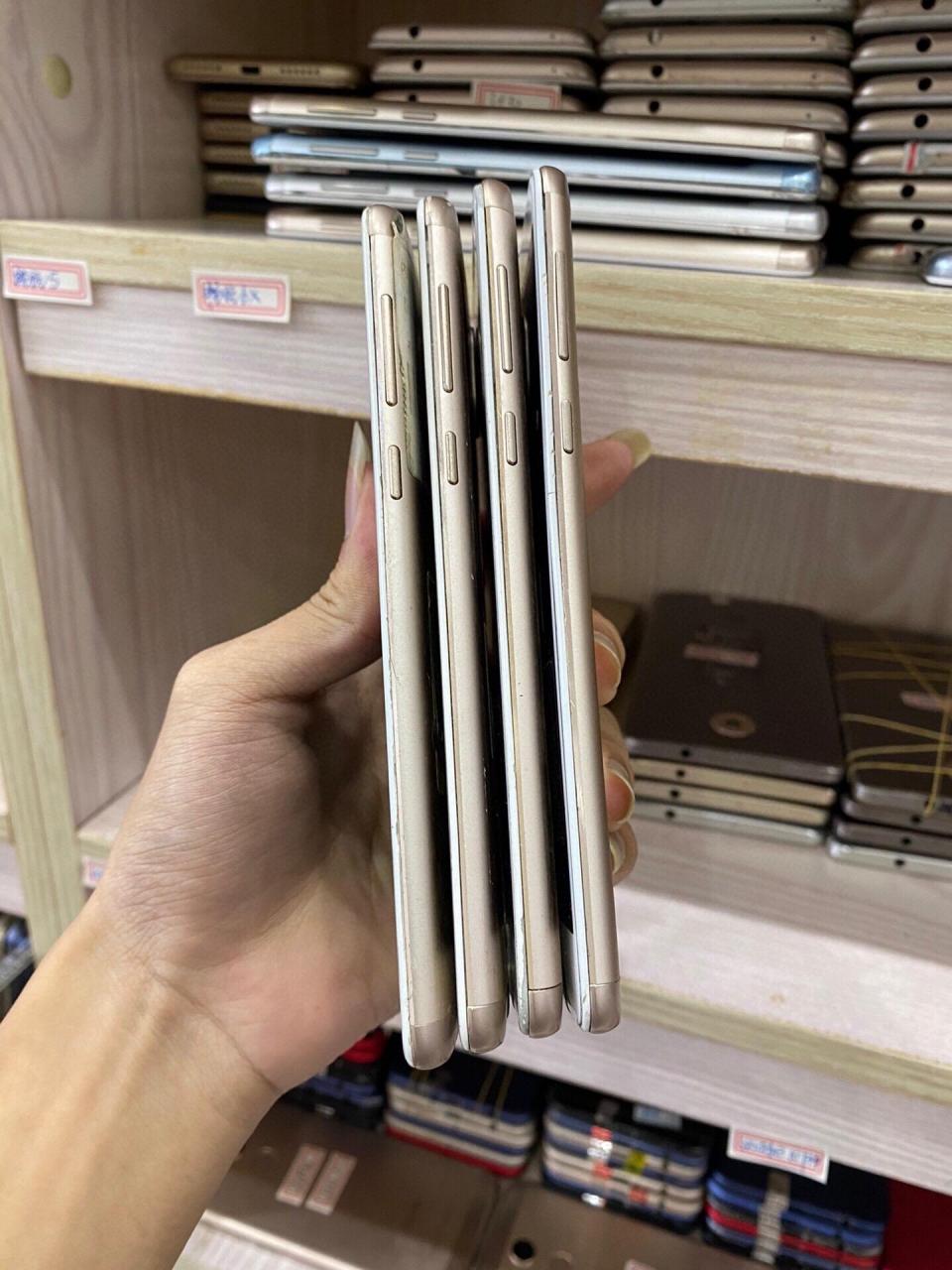 荣耀畅玩6x工作机 配置3 32 4 32 4 64 屏幕大小适中 电池耐用 原版