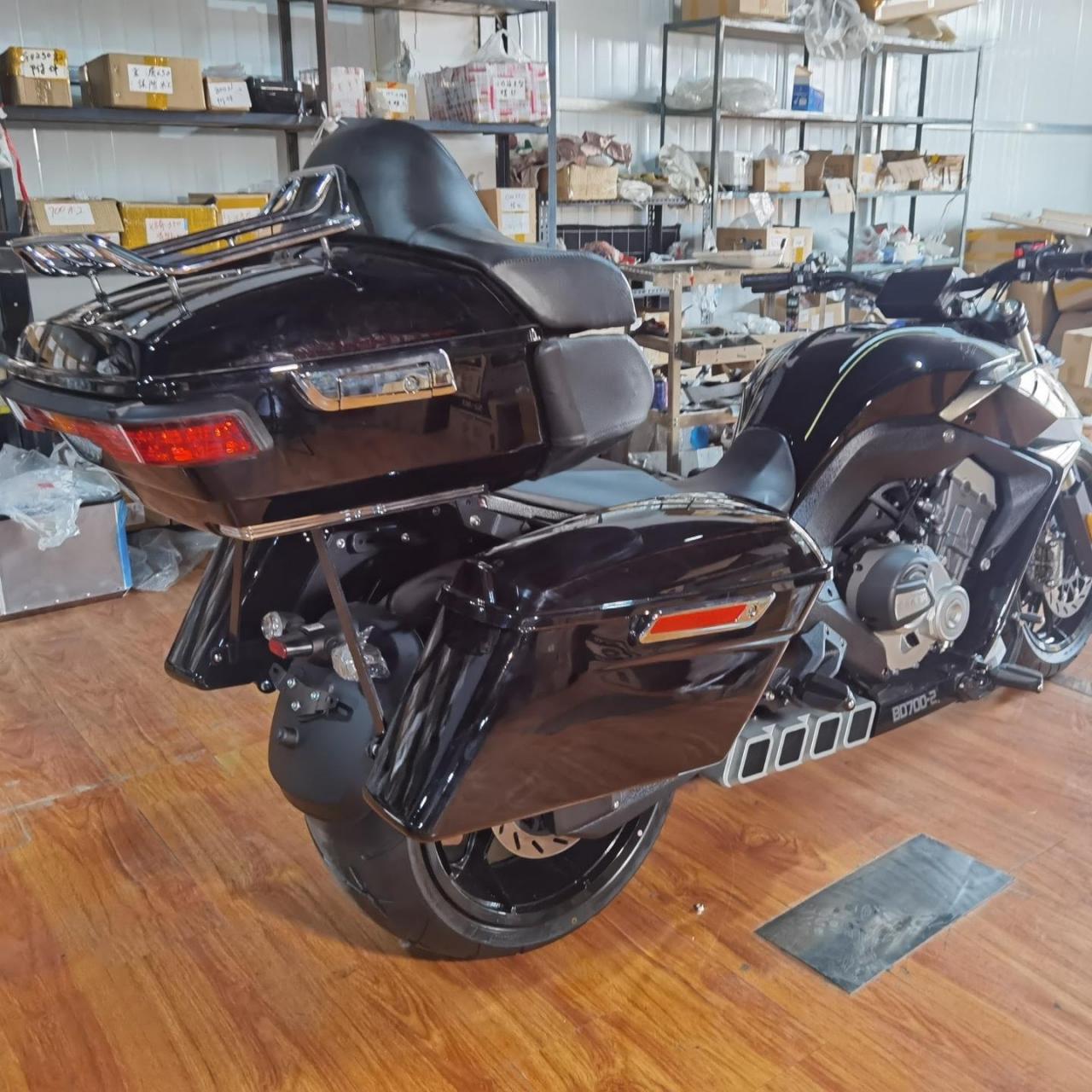 燎700边箱 尾箱 三箱 边包 折叠靠背.#奔达 #摩托车 #燎700 #燎 #尾箱