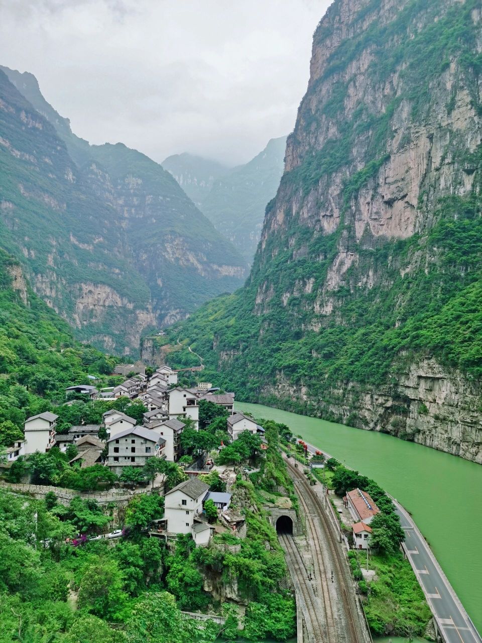 《国家地理》没骗我7575中国最美峡谷美炸啦 98:乐山金口河大