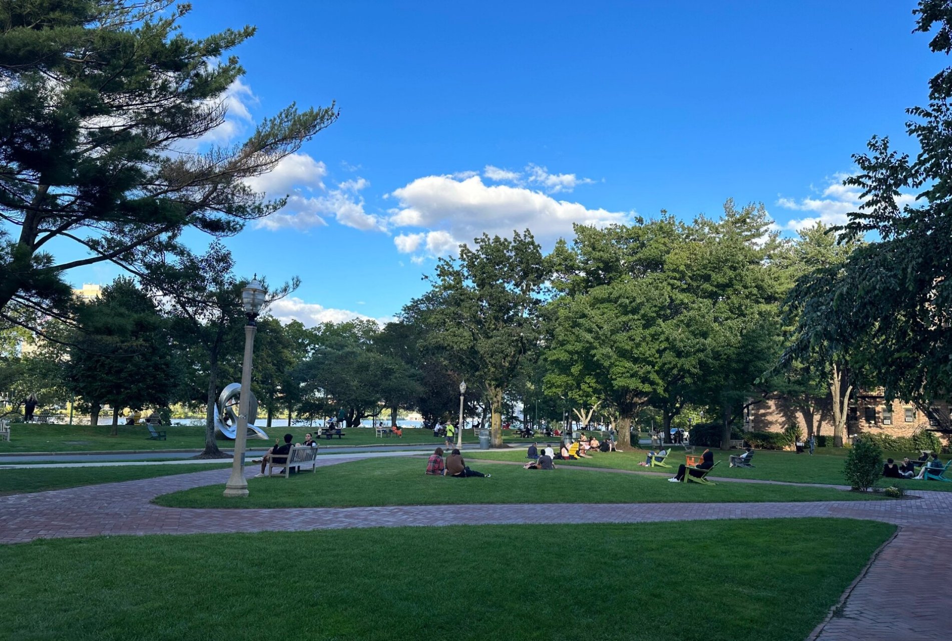 重返母校波士顿大学 今日校园打卡第二站,重返母校:波士顿大学(简称bu