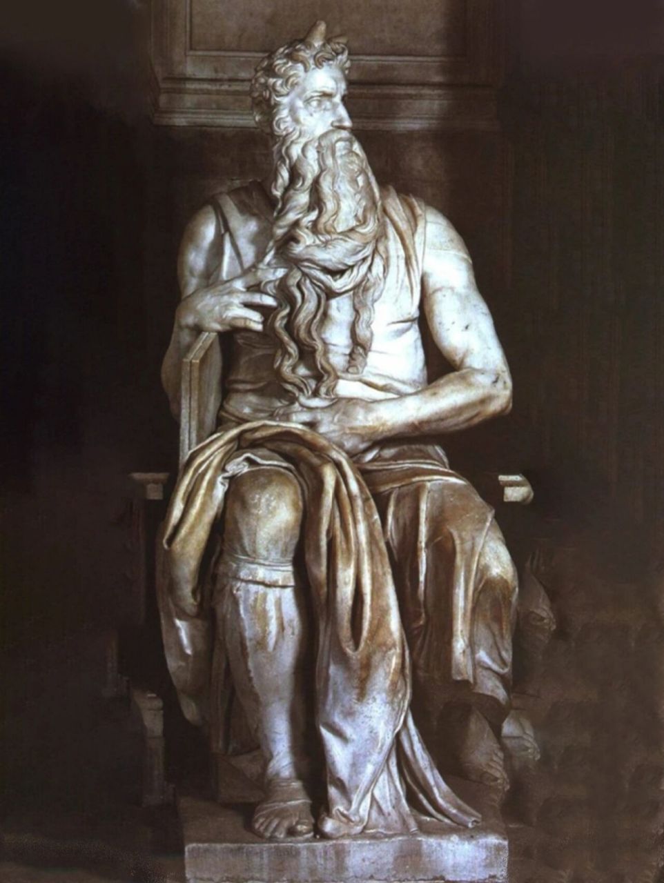 米开朗基罗雕塑作品(下) 1,《台阶上的圣母》米开朗基罗 大理石浮雕