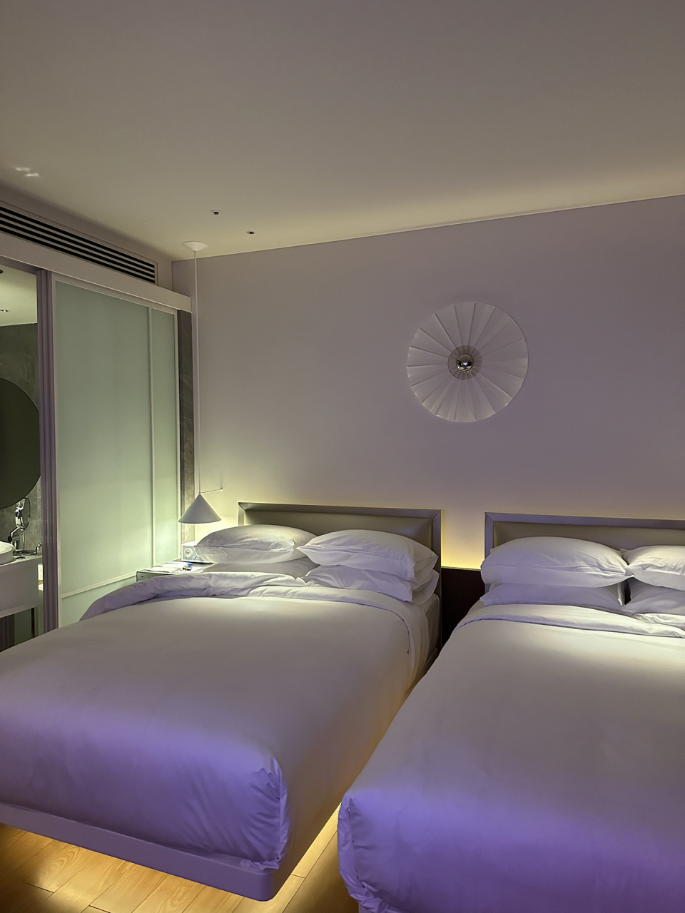 大阪w hotel 算是踩雷了 客观评价不废话 首先酒店位置没得说 楼下