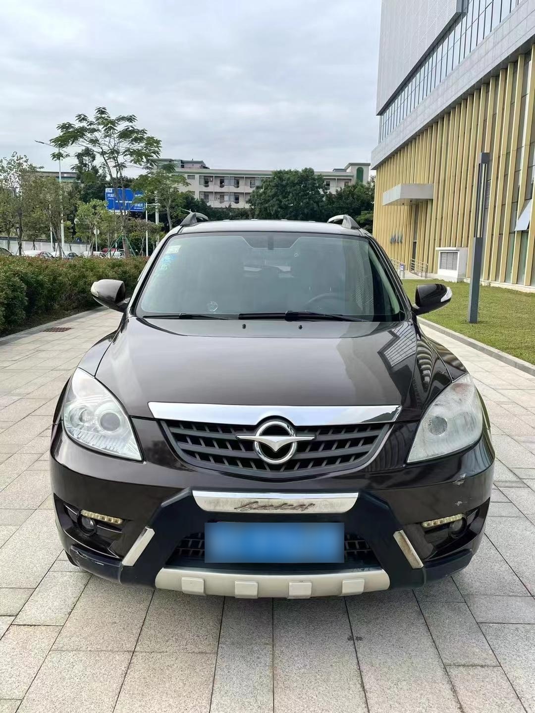 0排量 东莞牌一手精品车 大屏导航 真皮座椅 空间非常大 后排宽阔