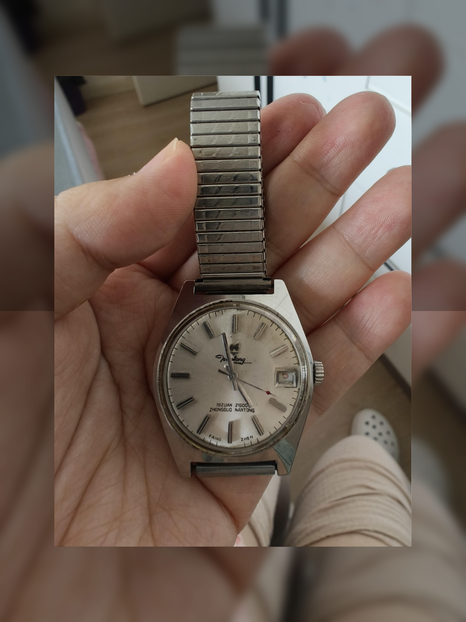 救命老机械手表不是什么值钱玩意,但它对我来说真的意义非凡