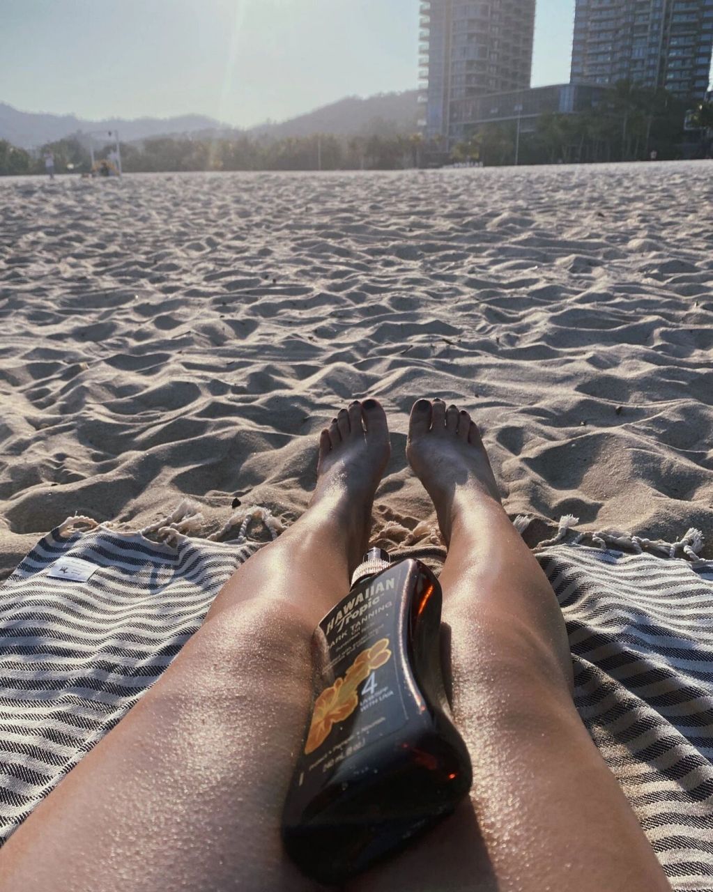 美黑全攻略|新手小白美黑教程|日晒篇 日晒篇 日晒跟机晒相比就是时间