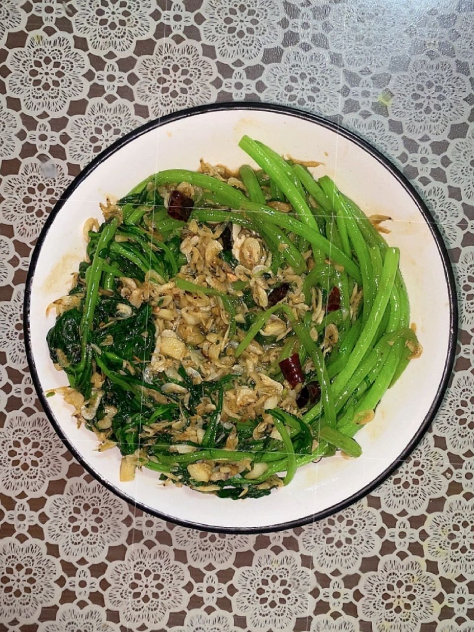 一人食|虾皮炒茼蒿 99食材:虾皮,茼蒿,蒜,干辣椒 97做法: 75