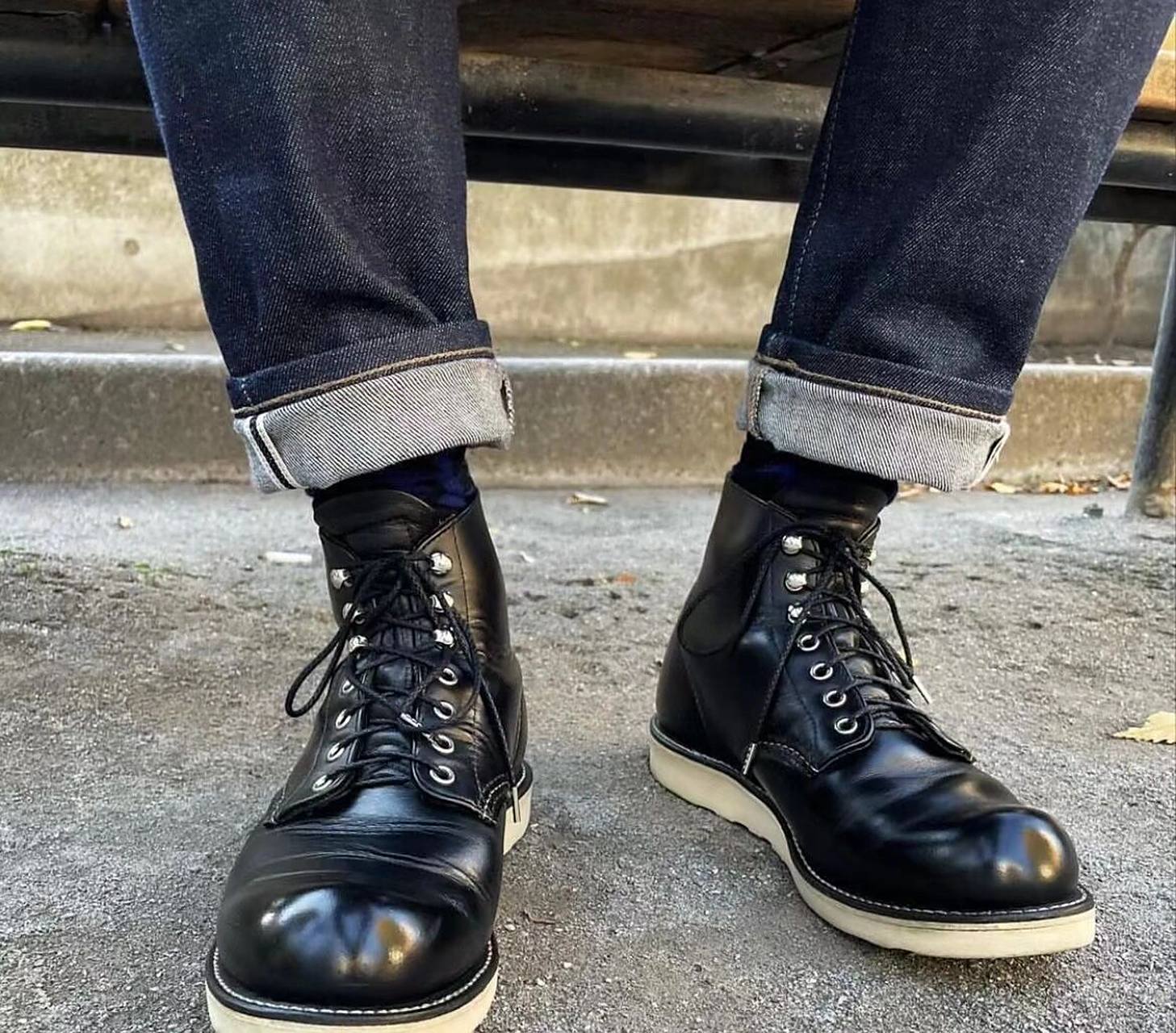 红翼redwing 8165 fs               大黑狗来了,还是喜欢8165,9870