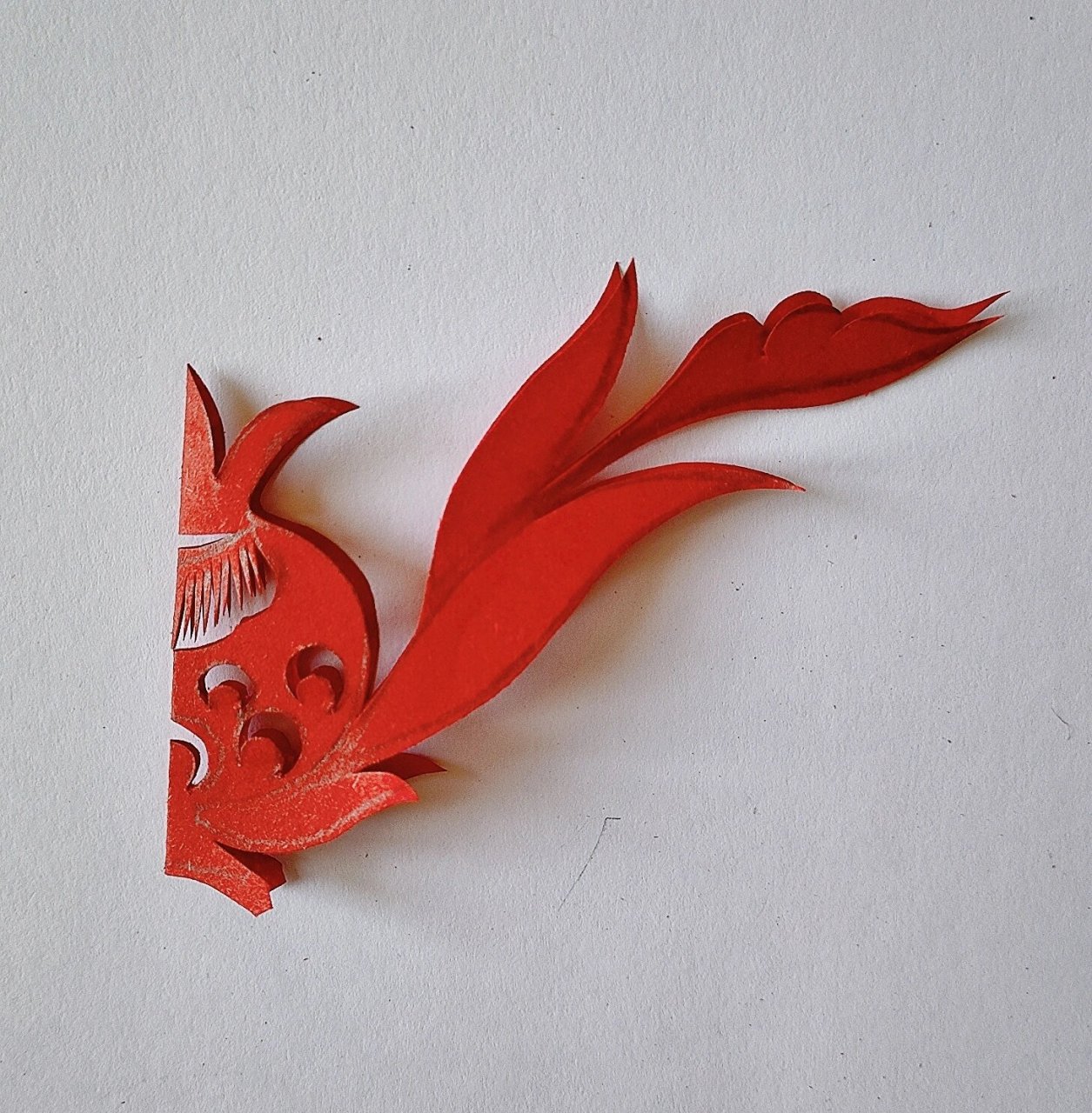 剪纸:石榴角花 #非遗剪纸# #玉芳剪纸# #剪纸