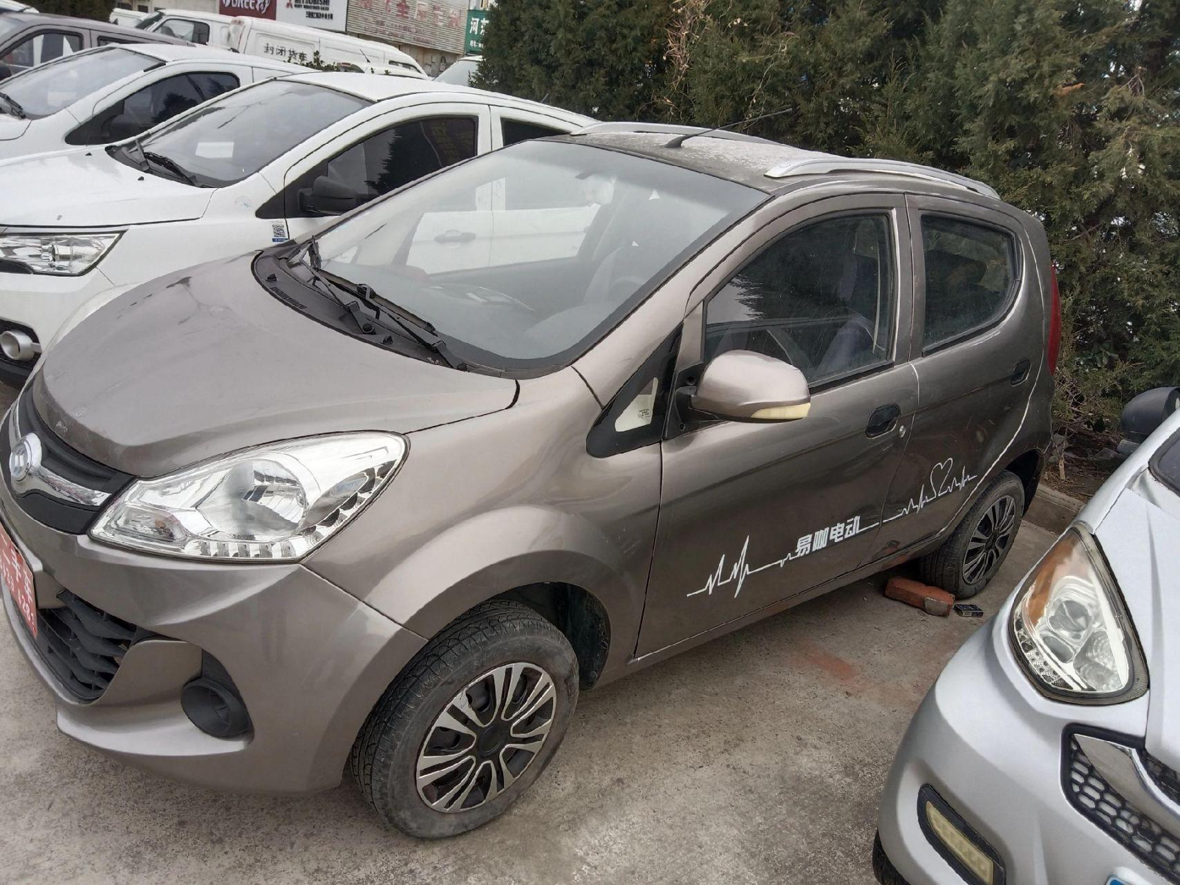 批发,精品二手,易咖x5s低速电动四轮车,只跑了几千公里,油电两用,72v