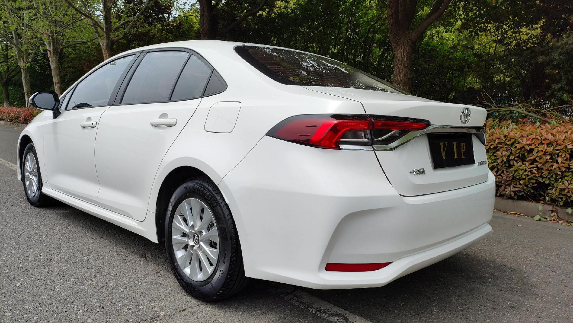 丰田 卡罗拉 2021款 tnga 1.