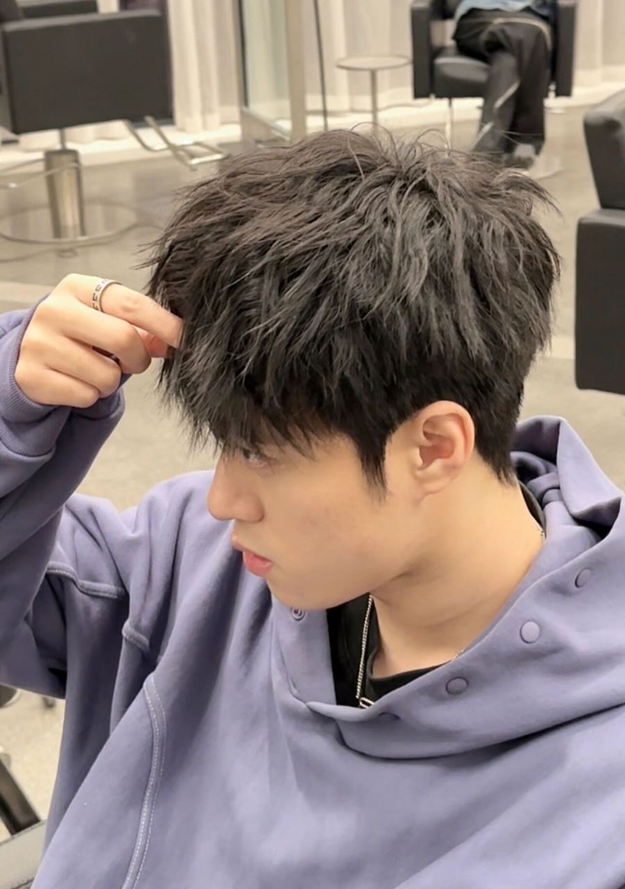 哦咧哇 男人的终结者|束状纹理烫 今天给大家带来一款束状纹理烫 一种