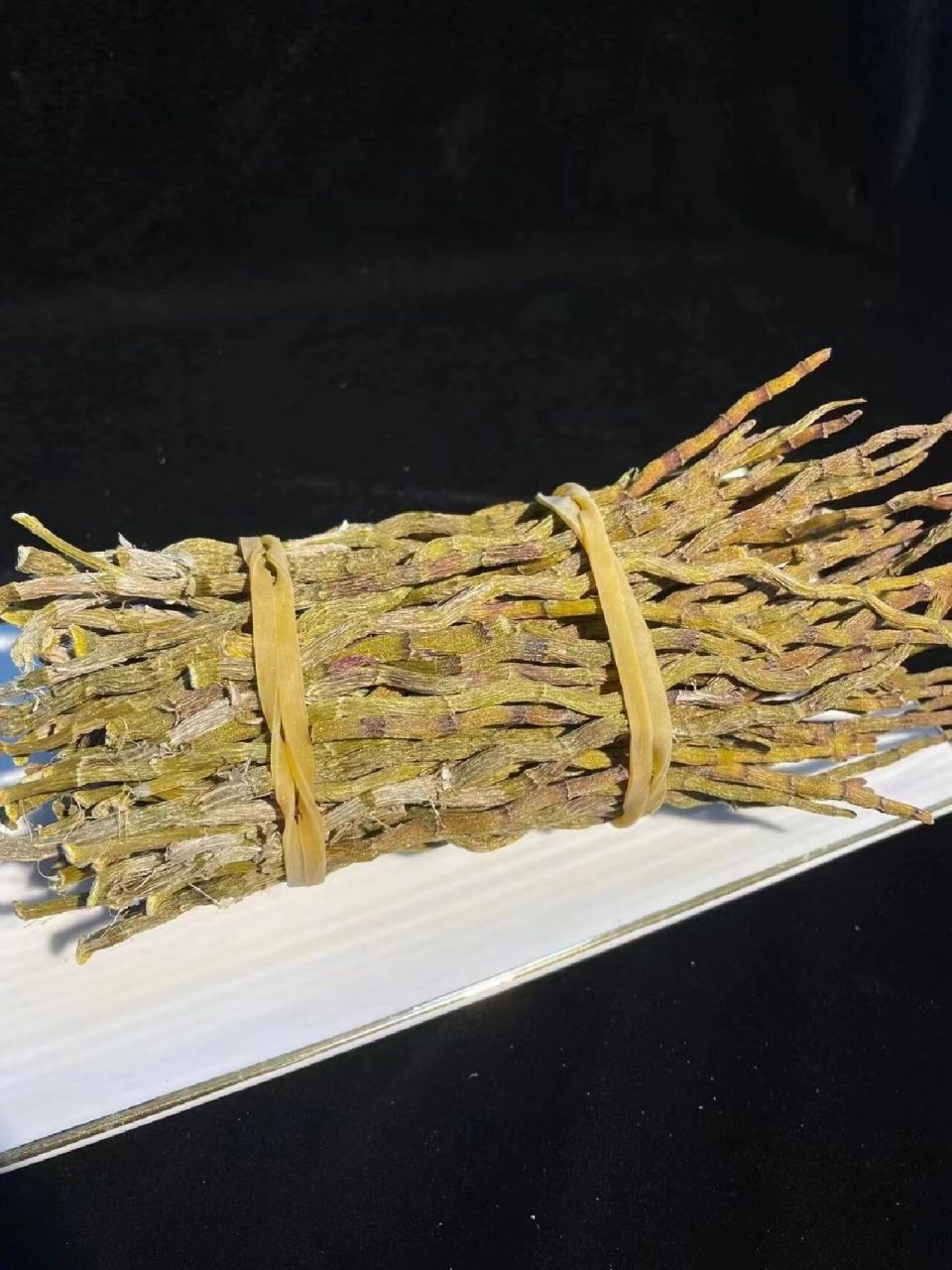 248元一斤 精品铁皮石斛干条胶质好,无渣,价格亲民石斛滋阴润燥,生津