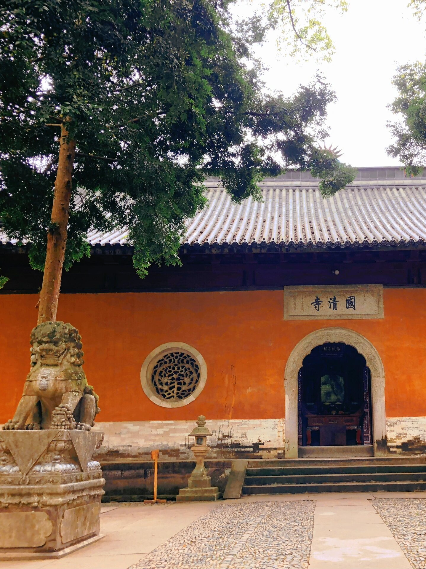 天台国清寺:古刹禅宗,历史风华 天台国清寺是天台山佛教的重要寺庙