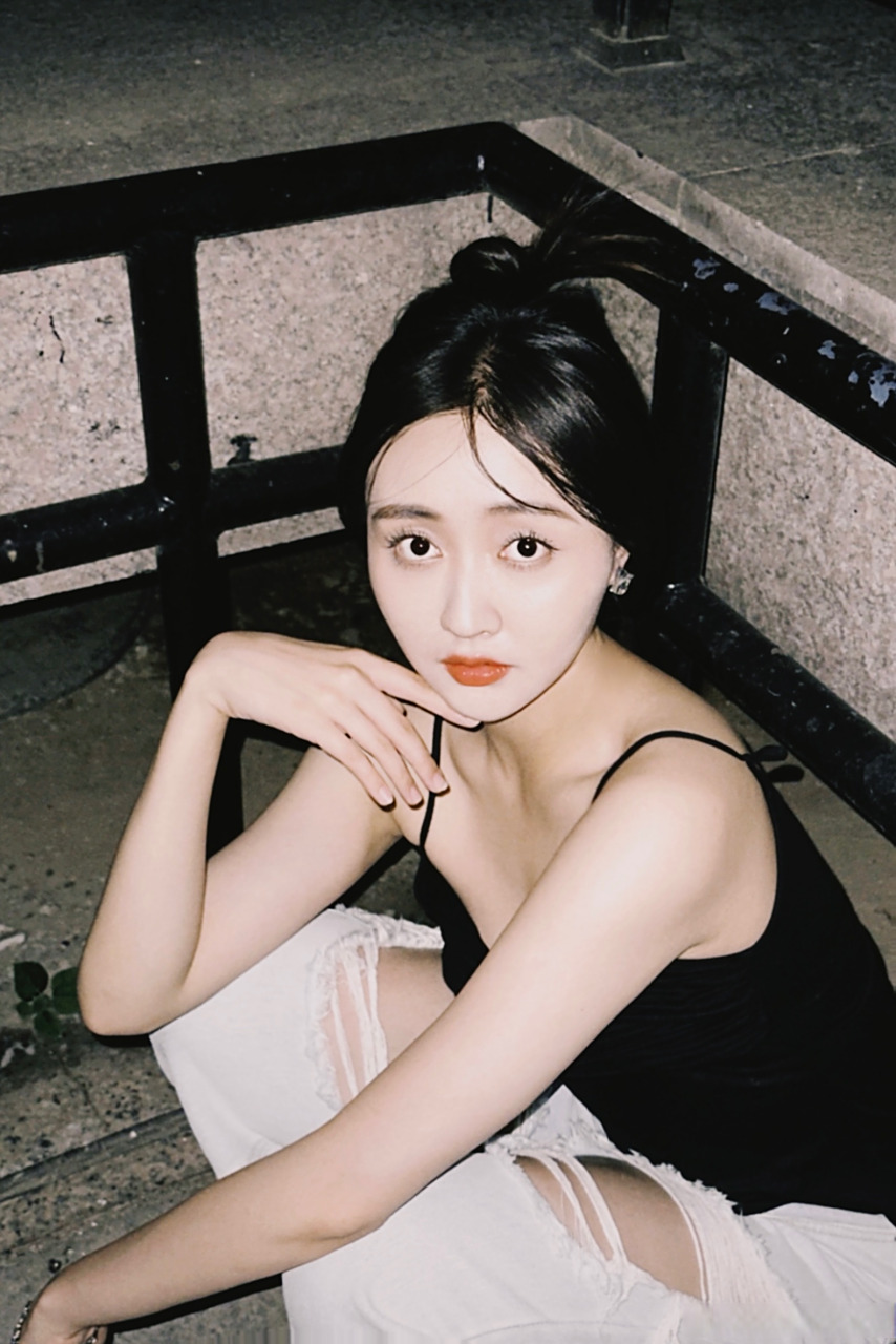 今日胶片9615#今日穿搭##张雪琦