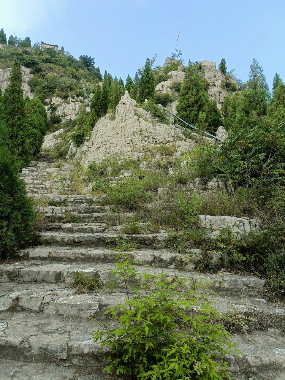 "小泰山":莱芜~云台山 云台山,原名归寨山,聚圣寨,位于山东省济南