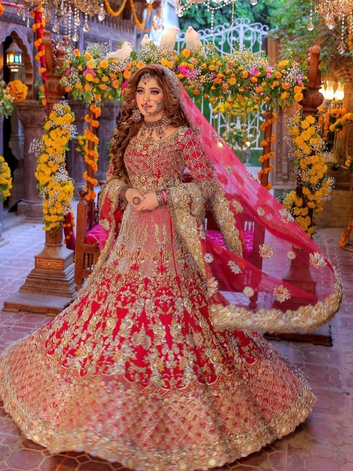 每日一组印巴新娘造型,当代西域公主 同款婚纱定制撮我噢!