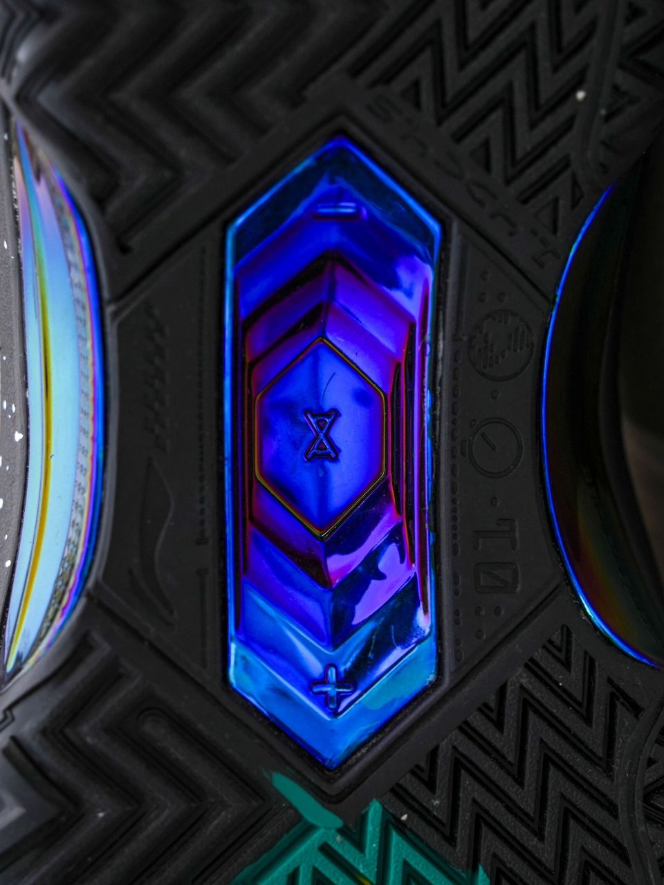 tuff os外底全面上包,前后42 全掌lightfoamplus,这波桀骜怎么评?