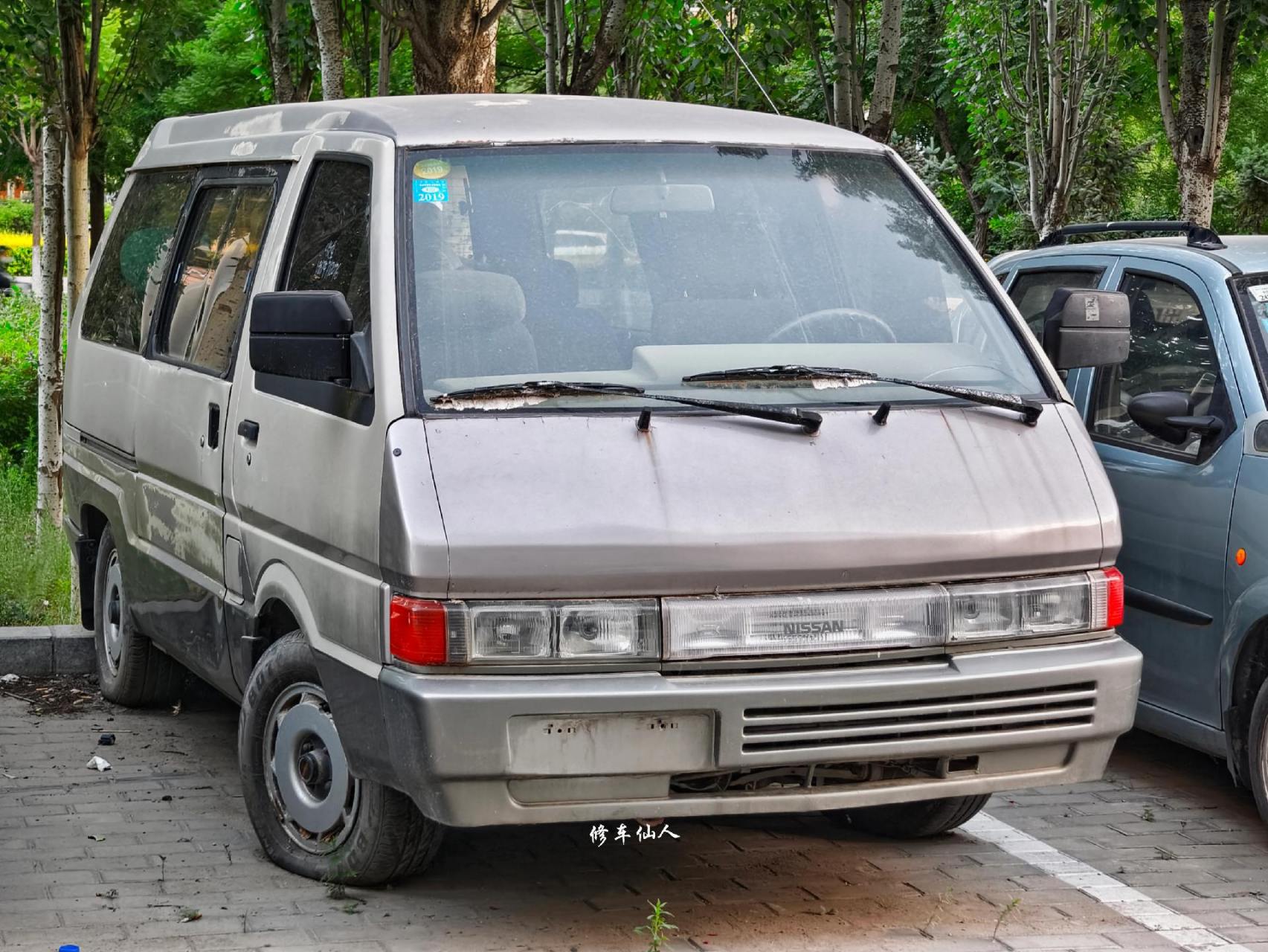 今天的我市日常 ,一起来看发布于1986年于90年代流行的第二代日产巴宁