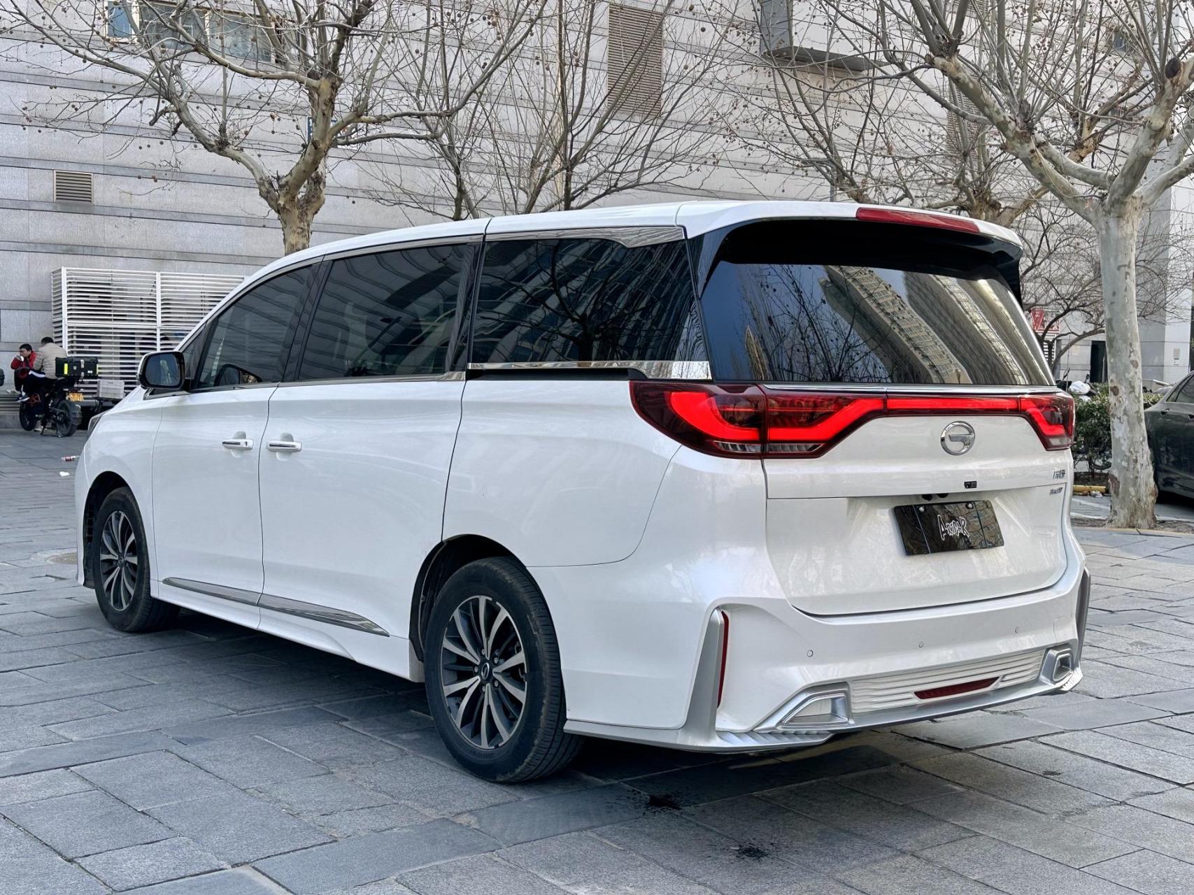 传祺m8二手车.超值的7座mpv来了