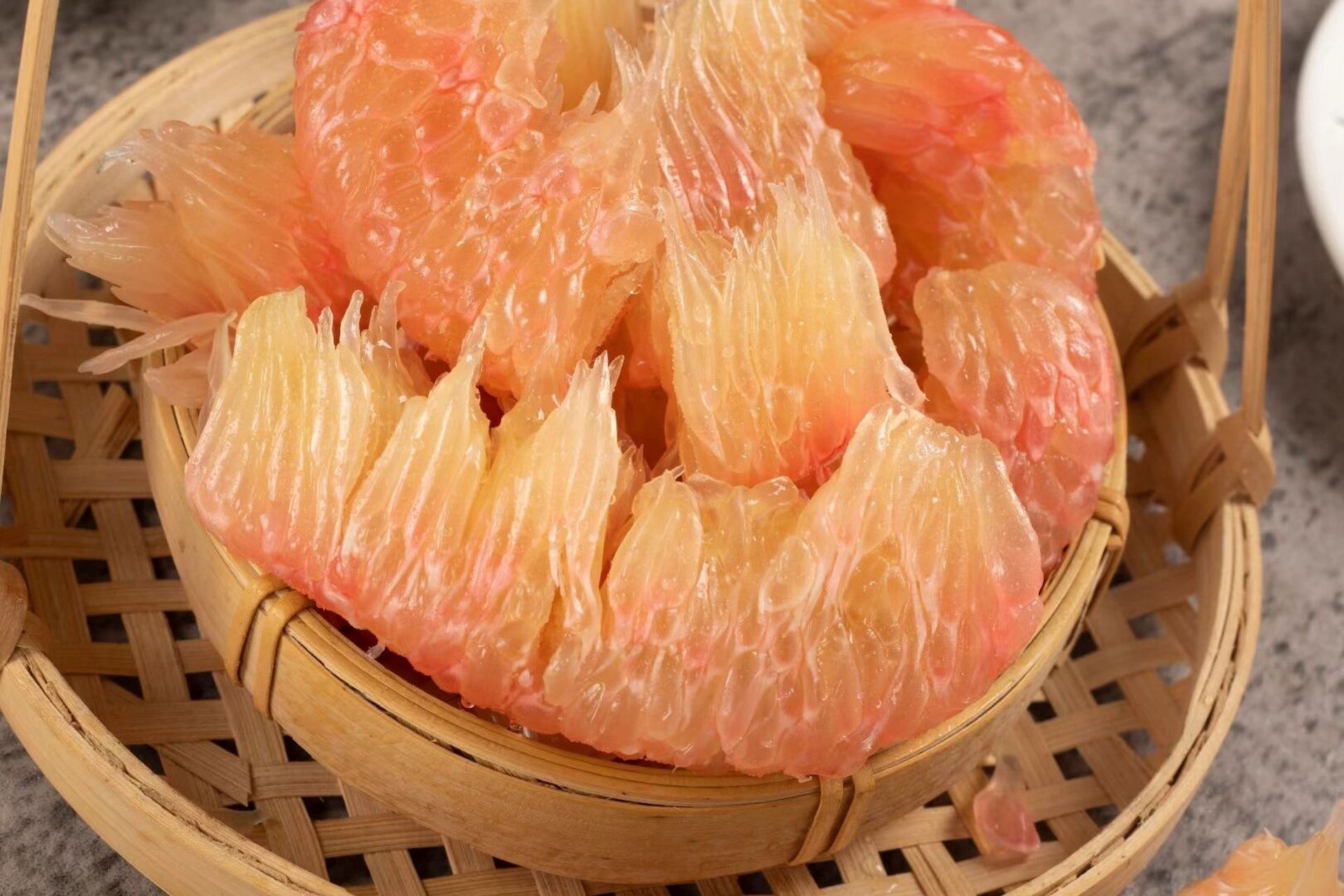 泰国翡翠金柚文案 【泰国翡翠金柚】 集颜值,营养,美味为一身的翡翠柚