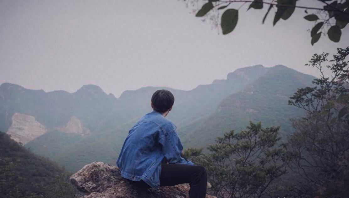 伯父去世后,堂弟随母改嫁,再次回来时,我发表了一番