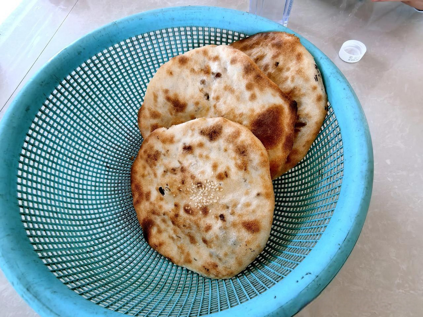 【越吃越香】驱车100公里去博山吃早餐,第一家是焦庄的正宗焦庄烧饼