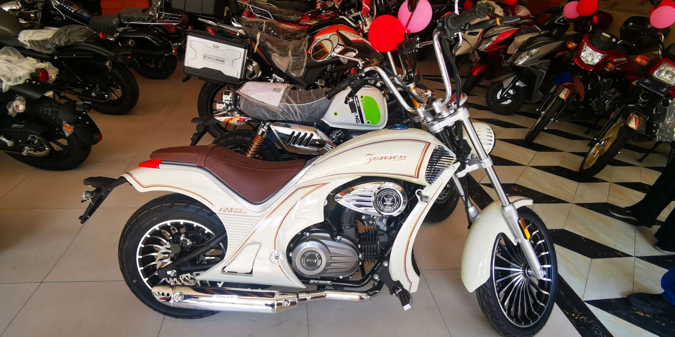 可是我驾照还没报名#宗申# #宗申yomi# #复古机车# #摩托车分享