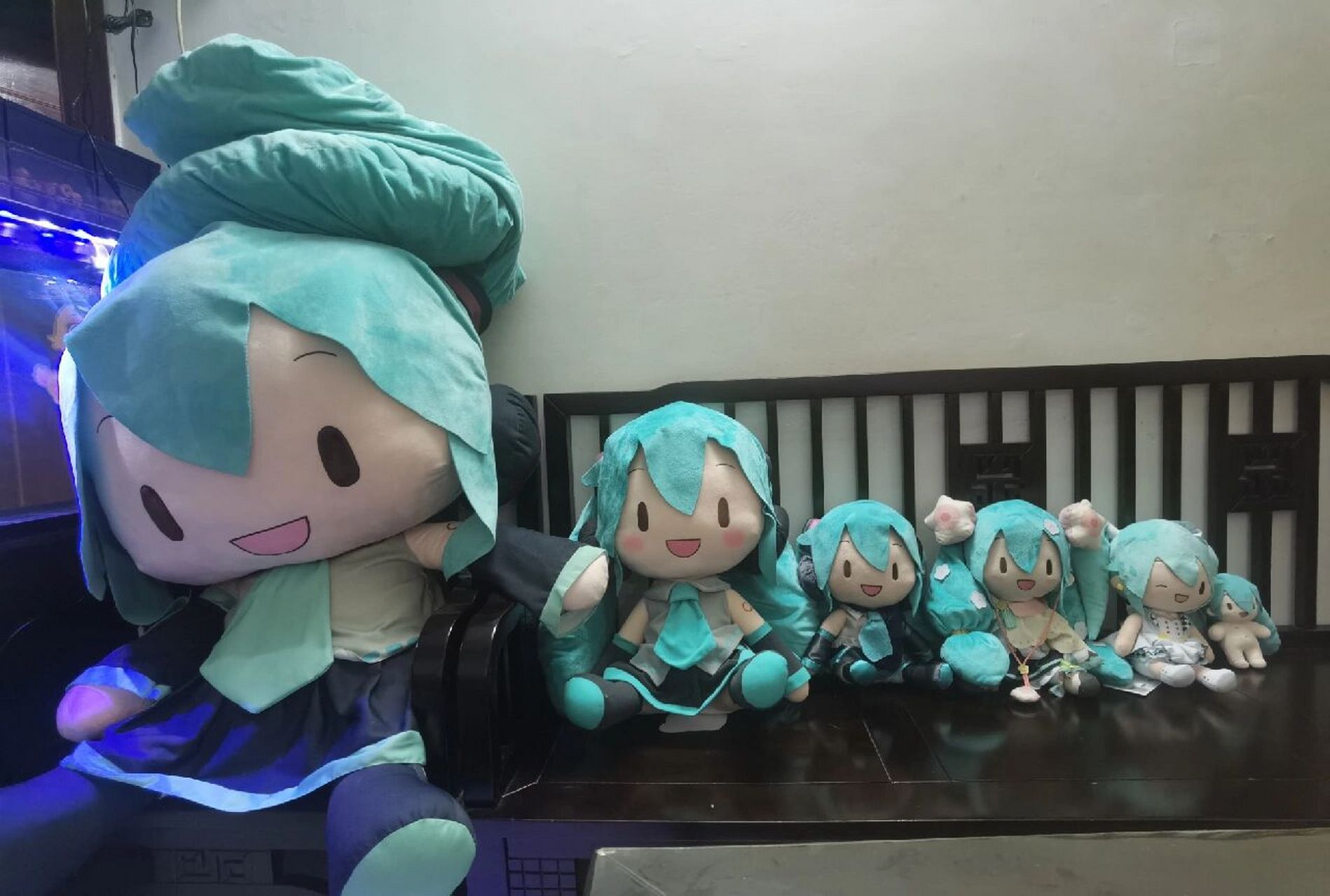 初音fufu尺寸对比图    最大1米,最小15cm