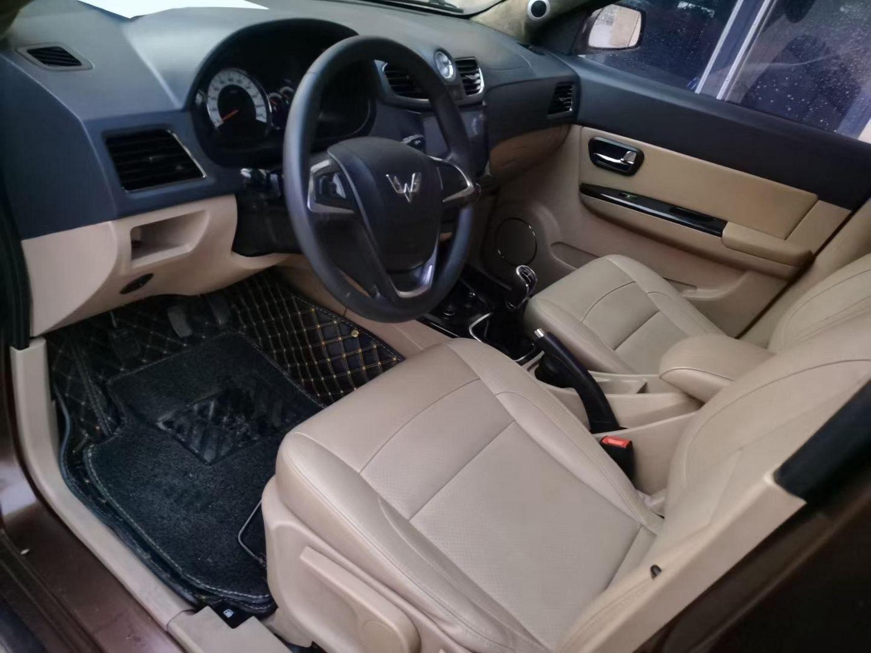 最新到店14年上,极品五菱宏光s,1.