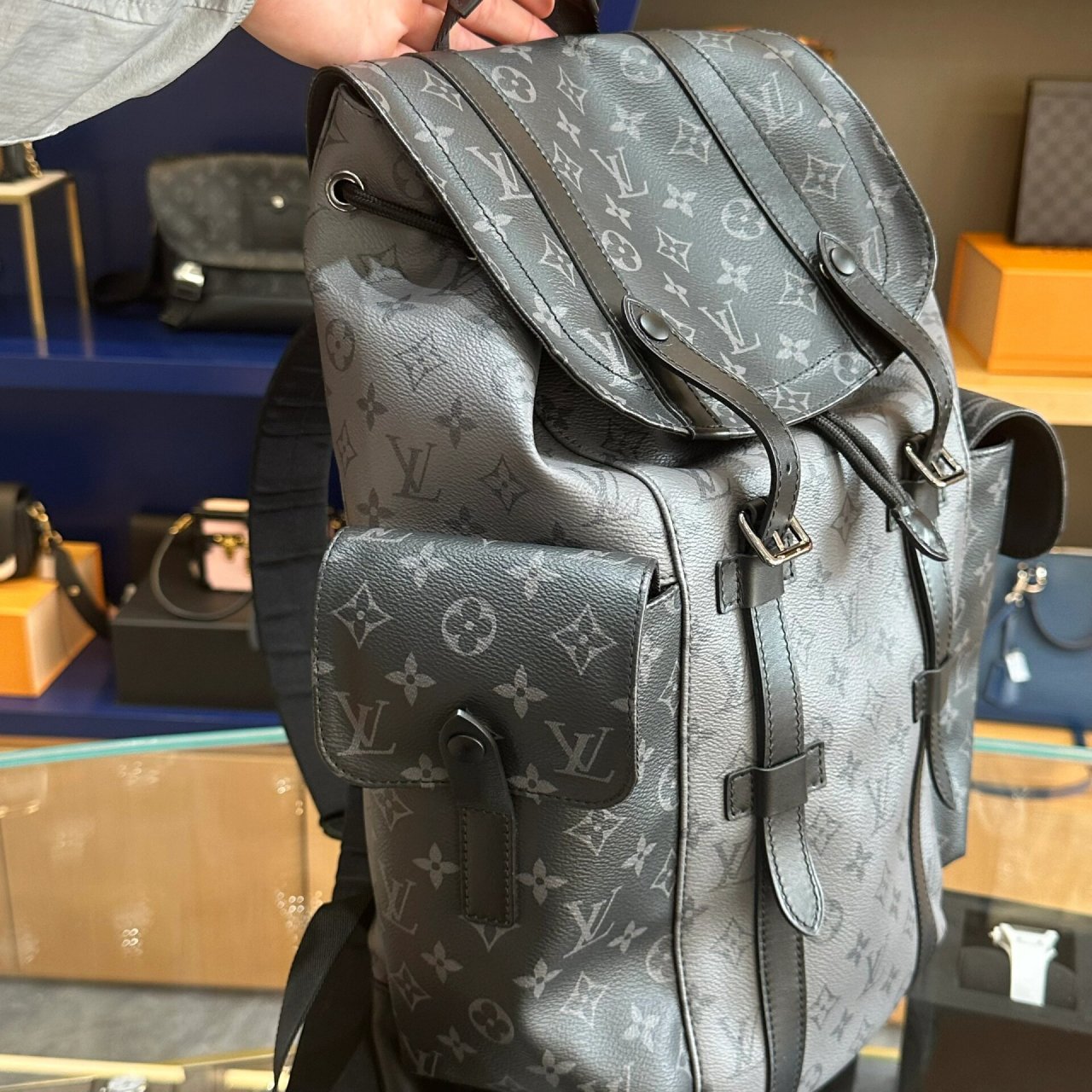 lv路易威登christoohermm双肩包 lv路易威登christophermm 黑色男士