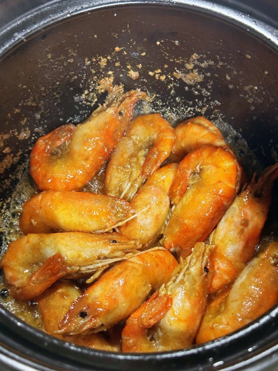 台湾胡椒虾,没有了狗母锅,用风筒吹了下,没吹太久,所以没有太干,但