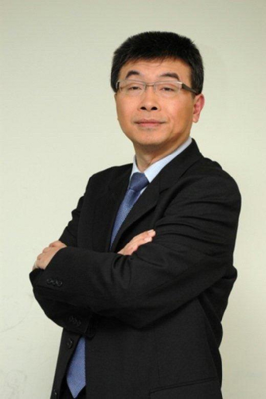 近日,台湾省著名爱国人士邱毅教授公布了他在头条的收入情况:入驻头条