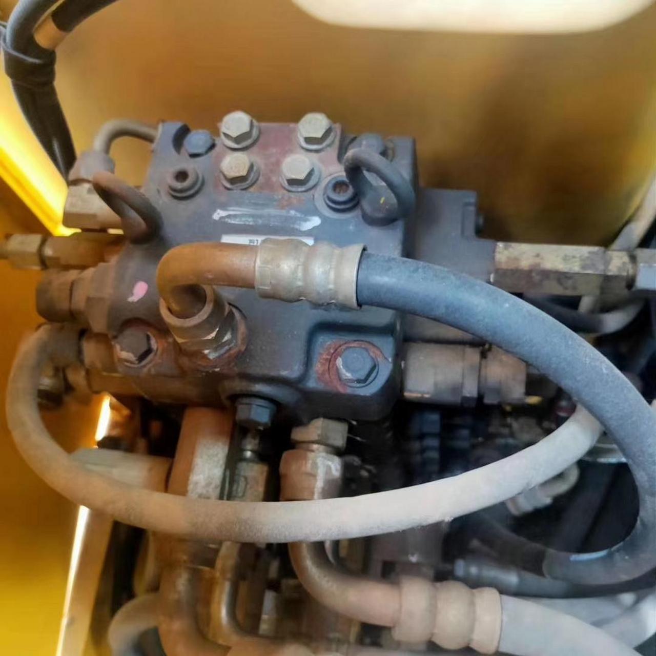 小松56小松56-7性能免检,大件漂亮,滴油不漏5.6万