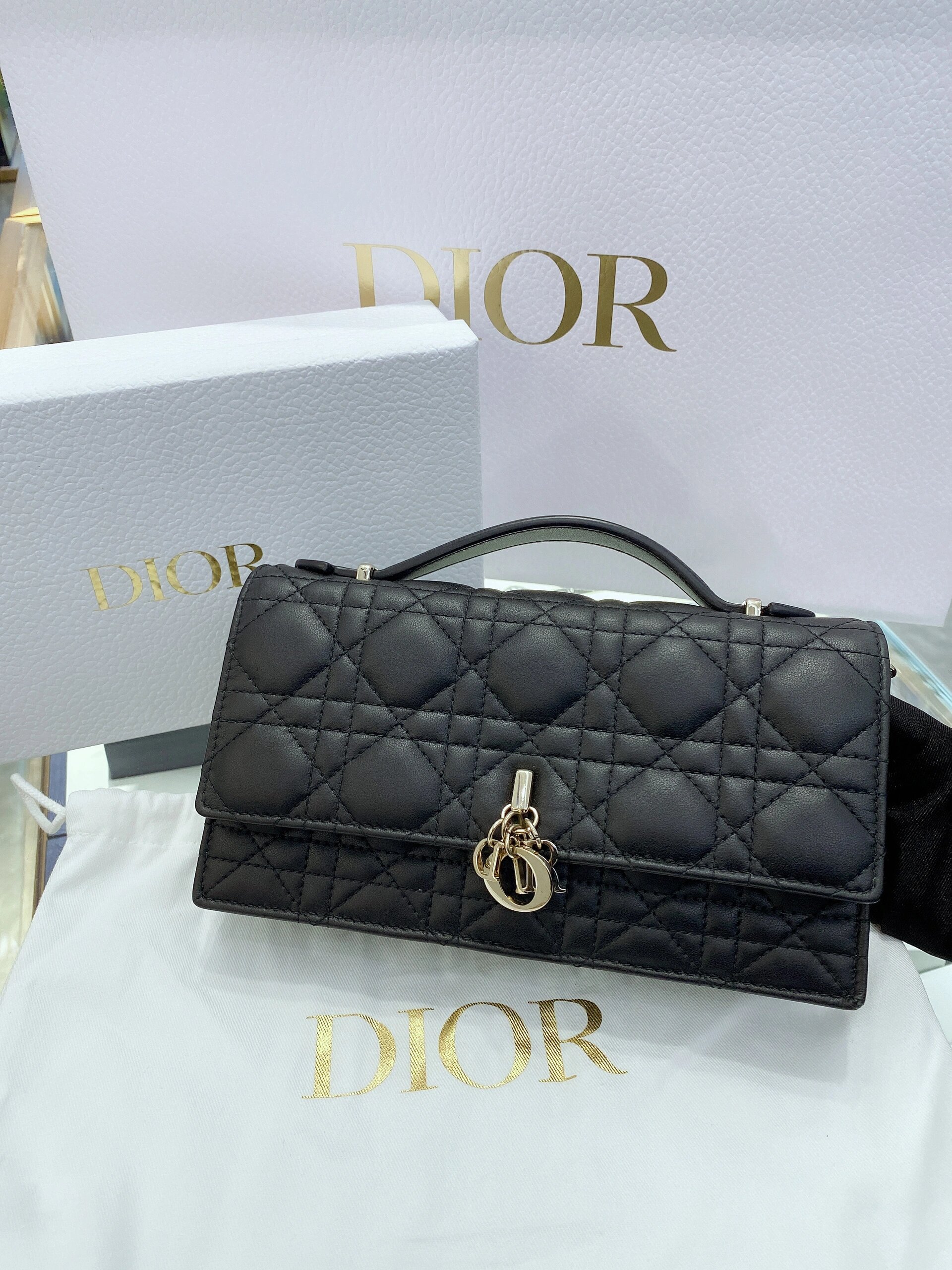 dior lady 迪奥珠宝链条包 dior lady woc 迪奥珠宝 链条包 翻盖黑色