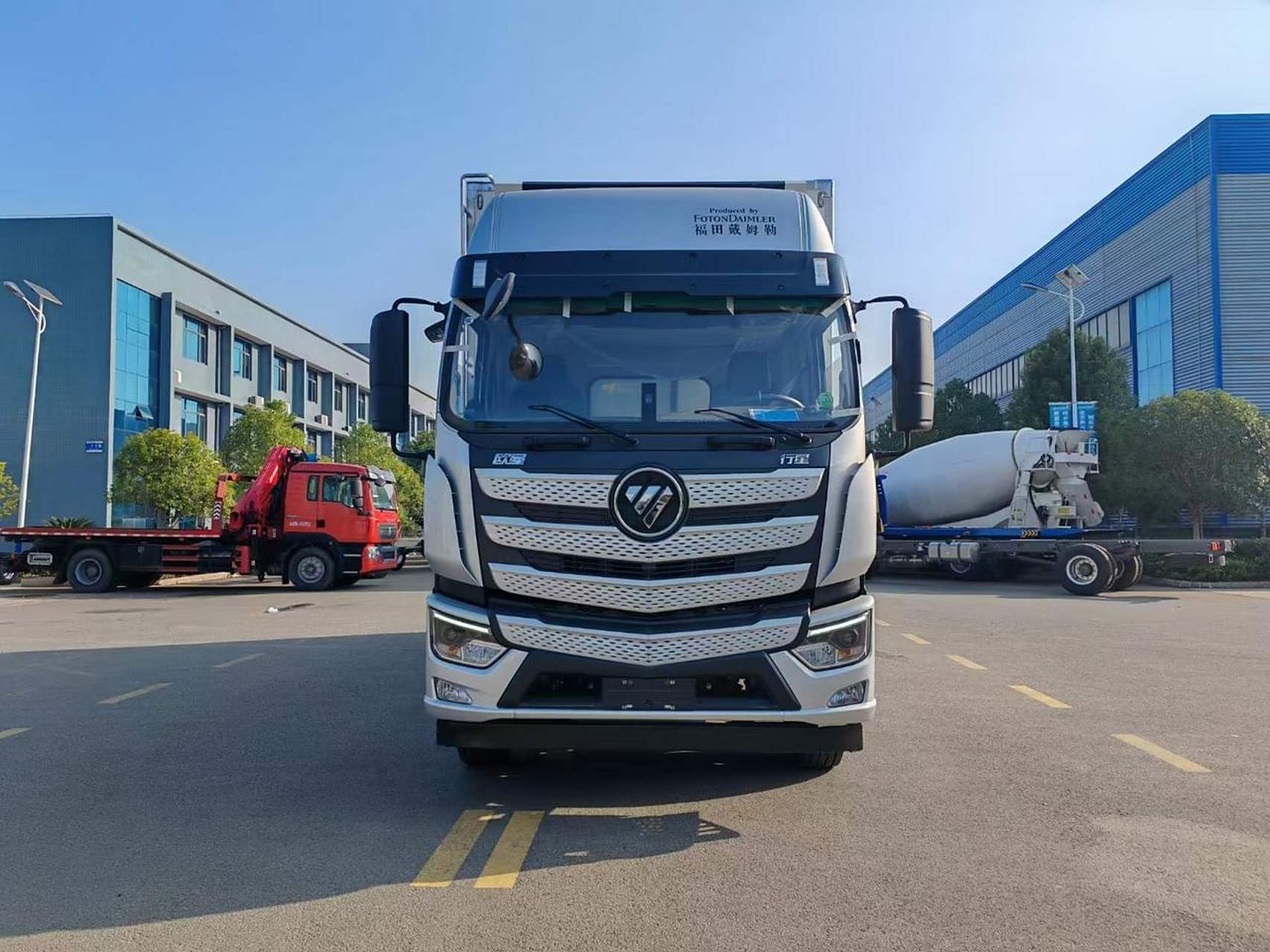 福田欧曼行星6米8冷藏车 整车型号:bj5181xlcy6akl-01 整车尺寸:9190