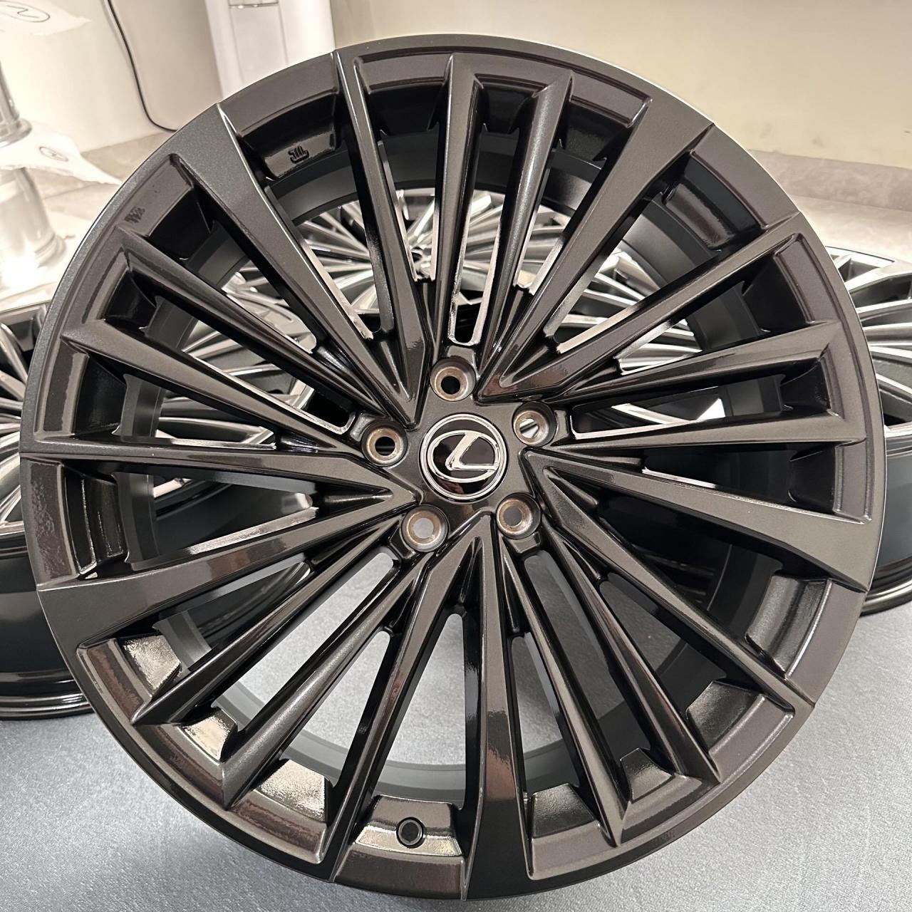 雷克萨斯rx 21寸原厂轮毂.