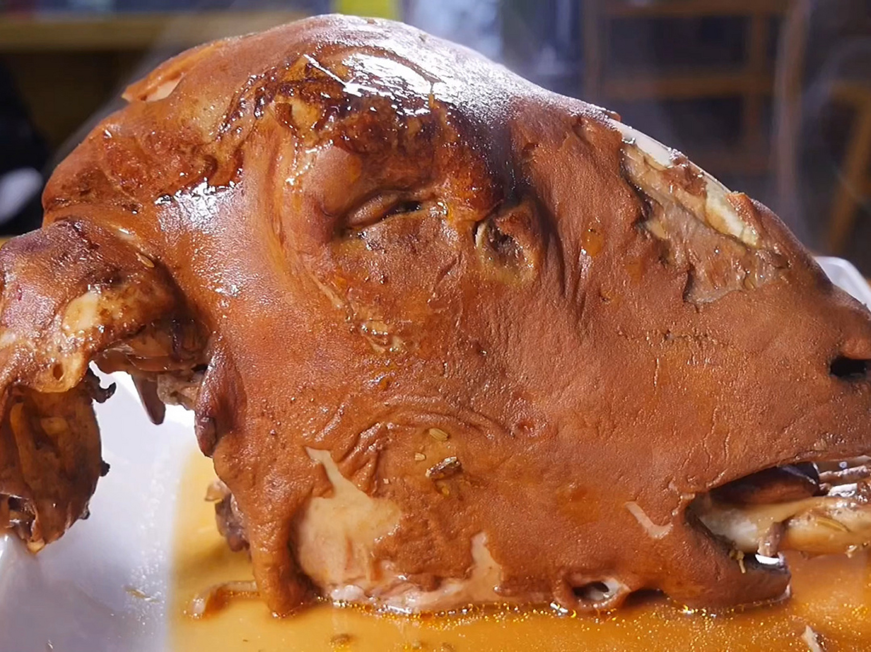 五香羊头看着吓人吃着爽快,能拆下来2斤多肉