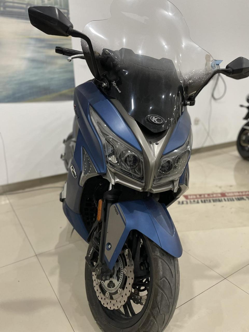 光阳s400极速可达160迈 19年1.9万公里 大踏板 价格19800