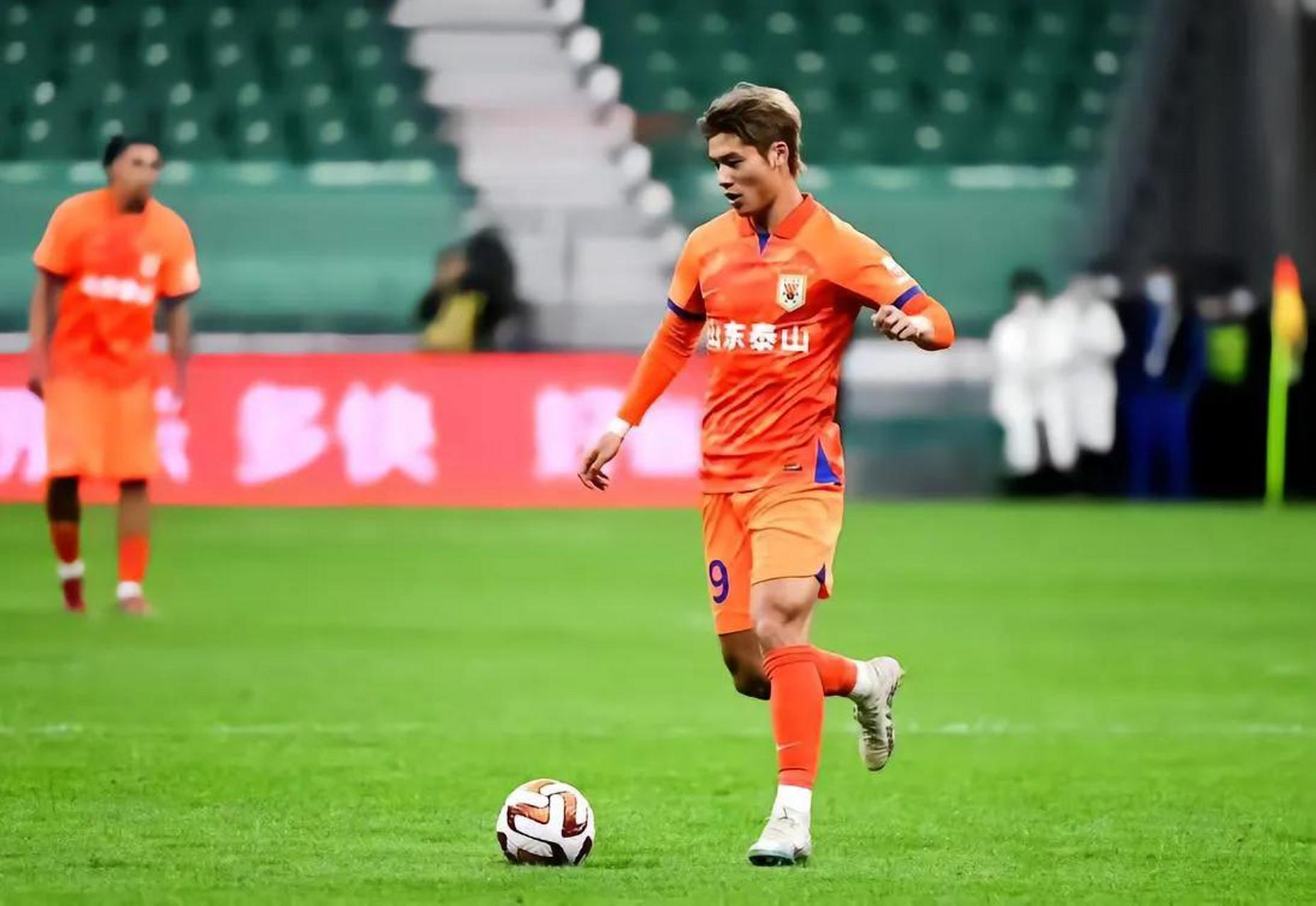 46%,这在中超联赛打进5球以上的球员中排名第一.