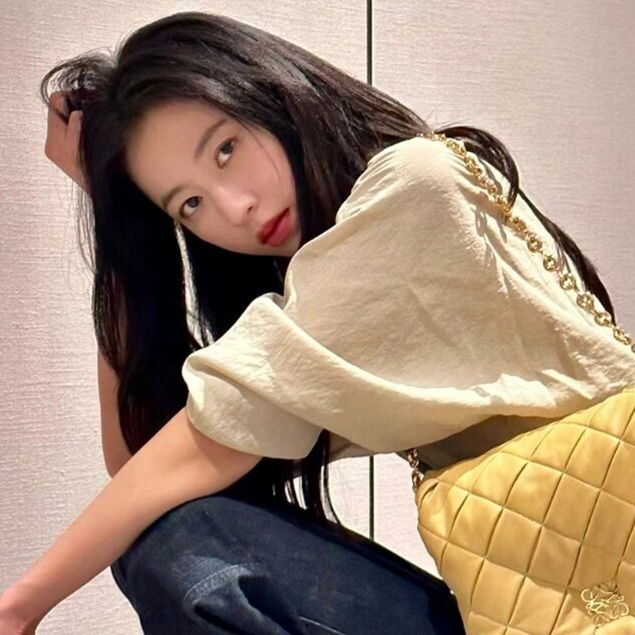 周雨彤头像 chapter2