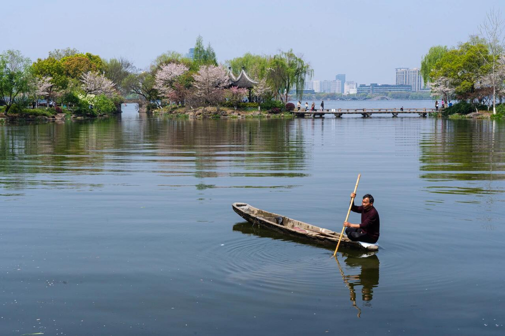 绍兴,瓜渚湖 在初秋之际怀念春天的瓜渚湖.