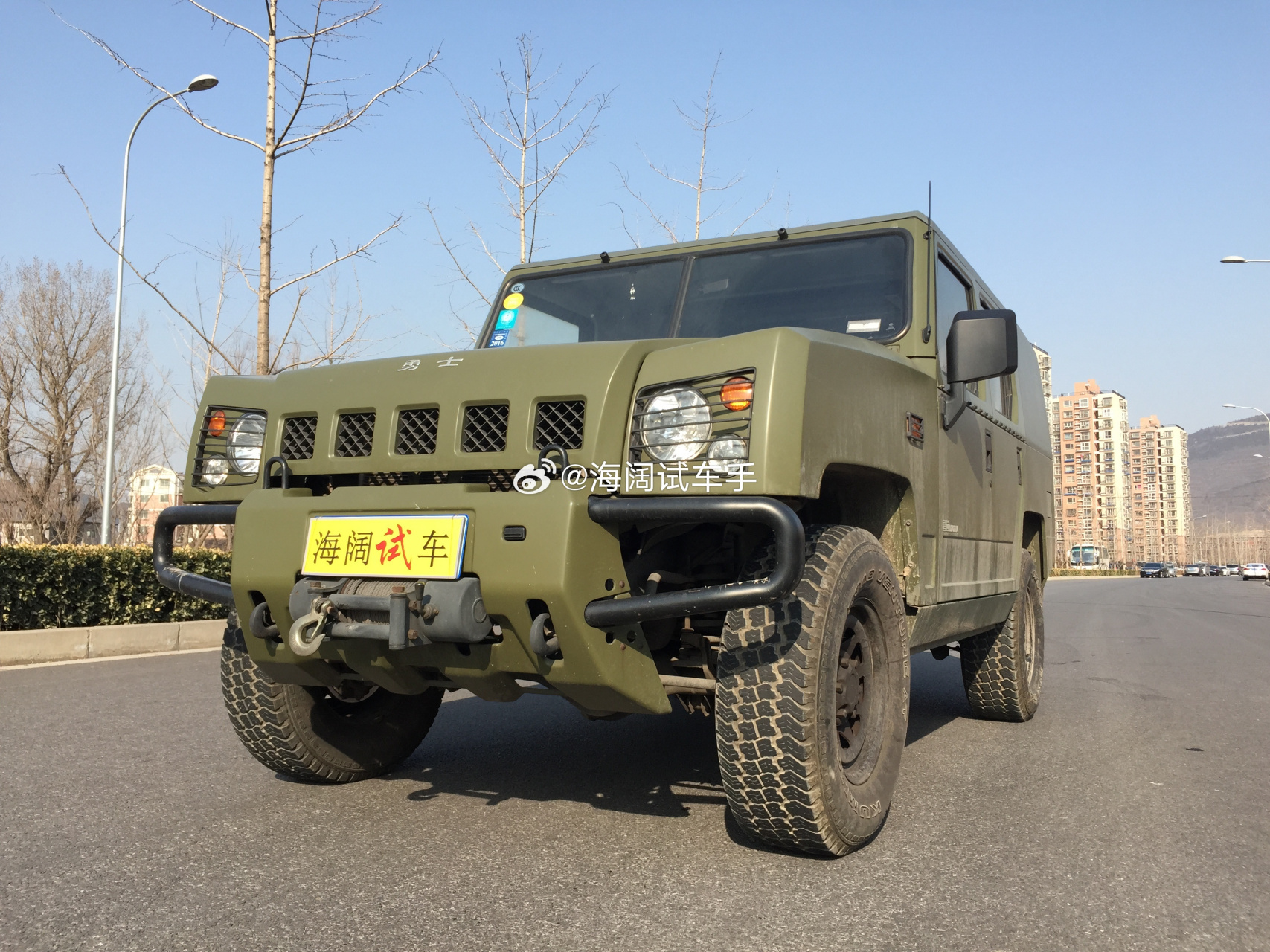 bj212卖了426辆,勇士卖了426辆,六月份这俩车加一块不到一千辆!