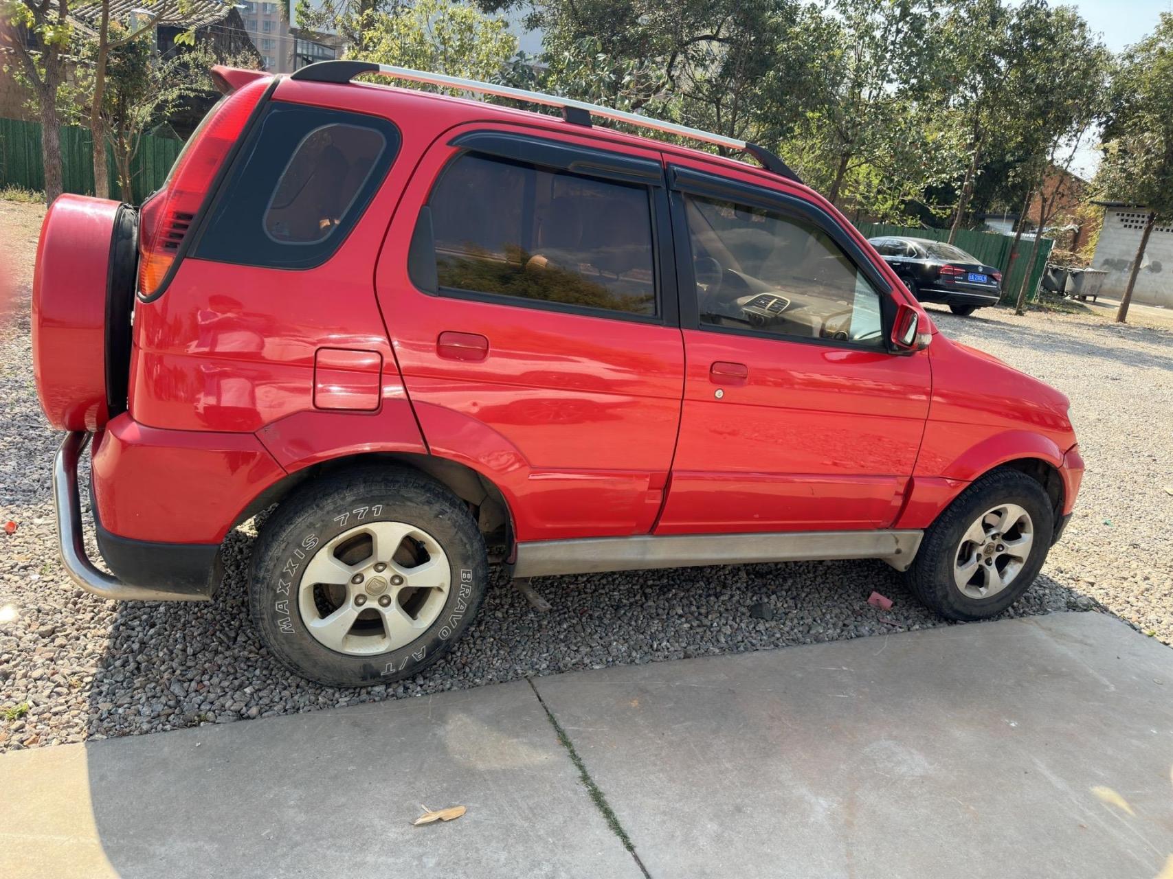 2012年众泰5008小越野,手动1.