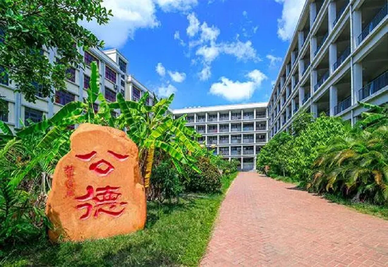北海艺术设计学院 国家级,省级专业建设点和本科专业 国家级,省级专业