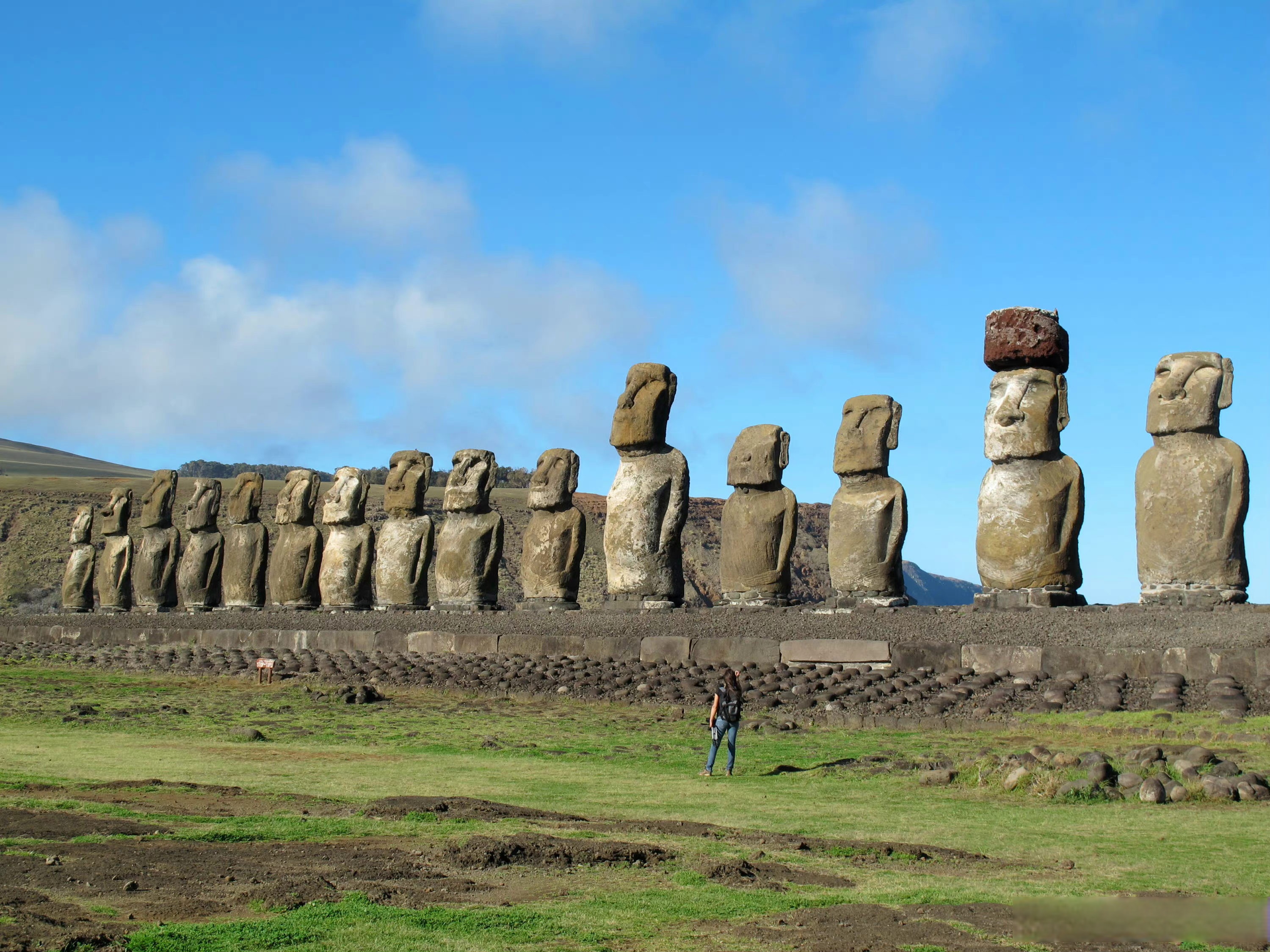 复活节岛巨石头像为大家所熟知,但事情没那么简单