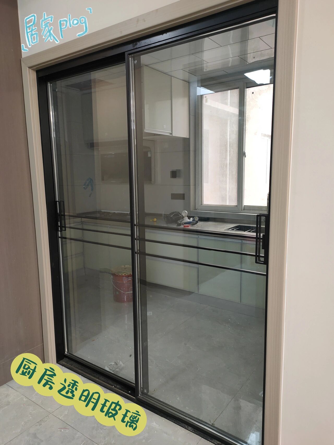 厨房选用磨砂玻璃还是透明玻璃?