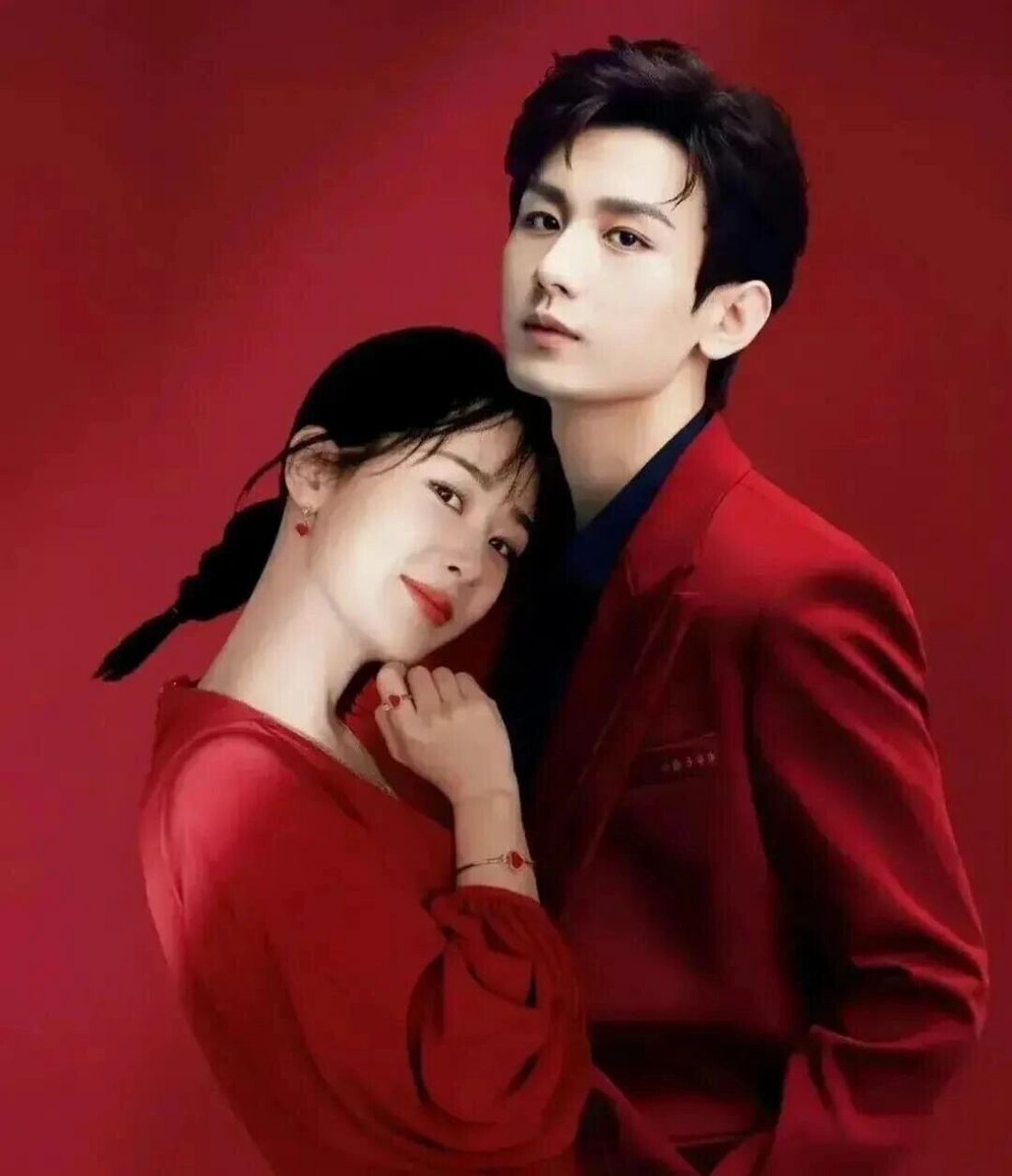 杨紫成毅婚纱照来啦