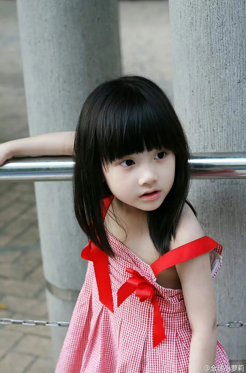 时代的眼泪,谁还记得初代网红小女孩 西子小小?