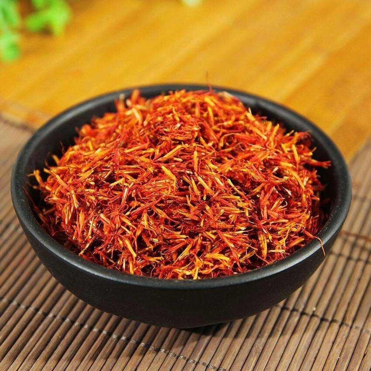 极简科普|🌿每天一种中药植物图鉴 🌼【药名】:红花 🌸【性味】