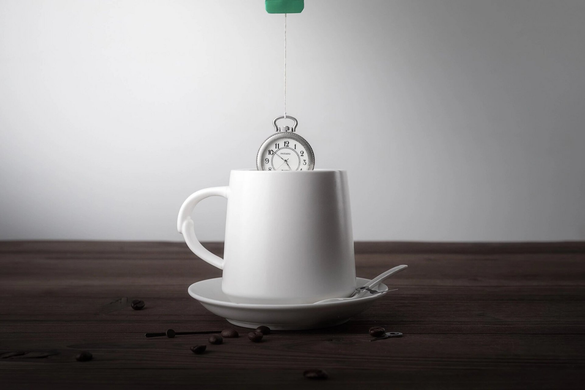 "时间系列" 观念摄影 摄影:obsessiveness 	 怀表,沙漏,钟,都是时间的